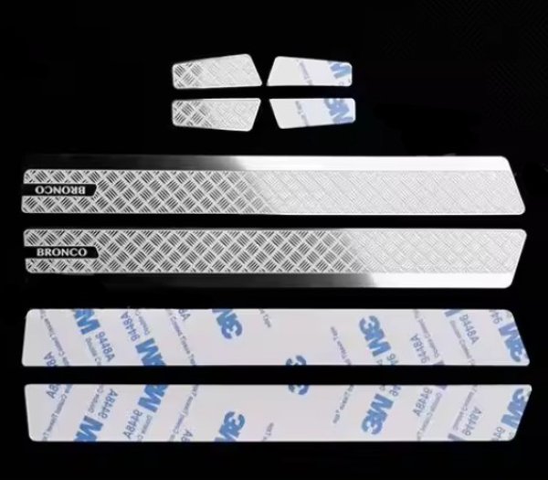 画像1: TRX-4 サイドスカート ブロンコ 82046ー4 (1)