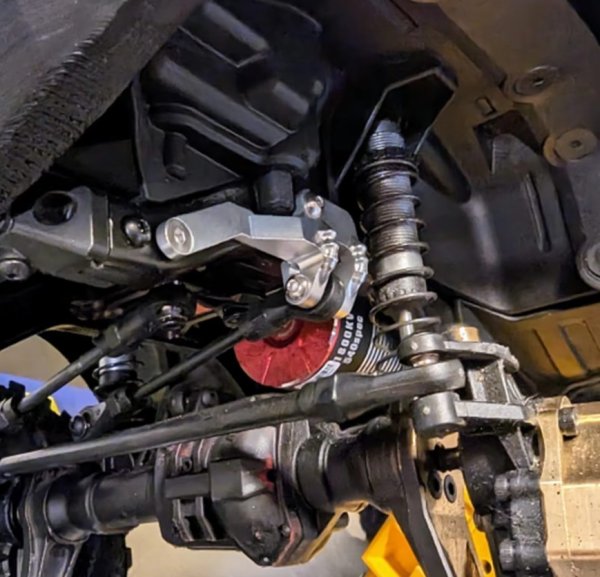 画像3: INJORA アルミ パナールマウント(SV) (3)